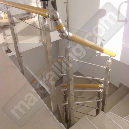 Иноксови парапети